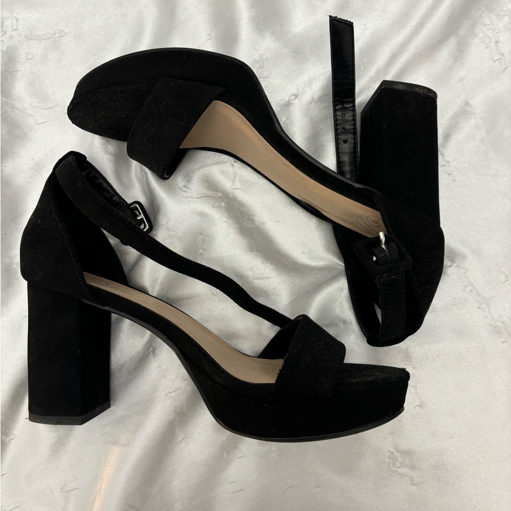 Black suede heels